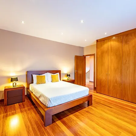 Dom wakacyjny Ricardo's Village By Your Key