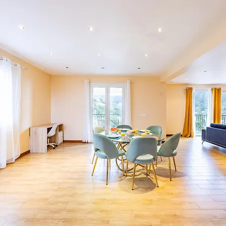 Ricardo's Village By Your Key *