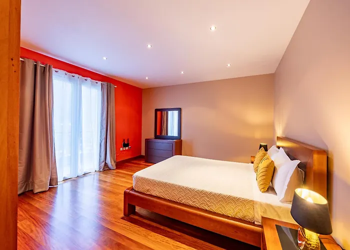 Ricardo's Village By Your Key *